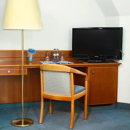 Zeller Zehnt Hotel 3*