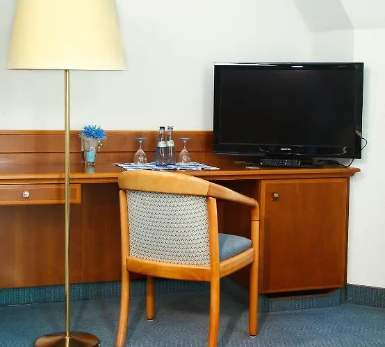 Zeller Zehnt Hotell 3*